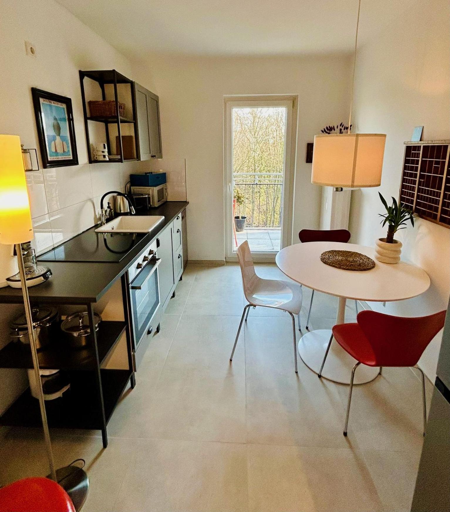 Feelslikehome - Wunderschoene Und Zentrale Wohnung Mit Balkon&Parkplatz Бохум Экстерьер фото